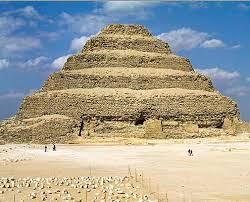Djoser-Stufenpyramide-Sakkarat